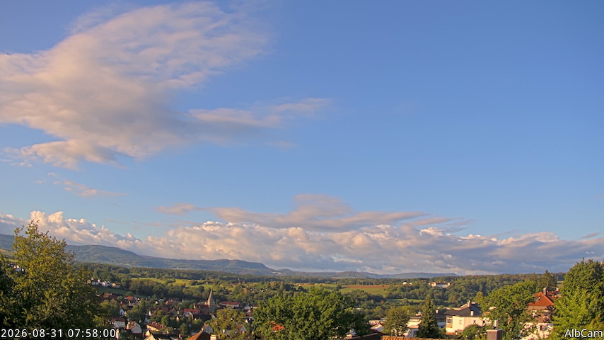 Live camera feed from 🇩🇪 AlbCam Goeppingen in View from Goeppingen to SW