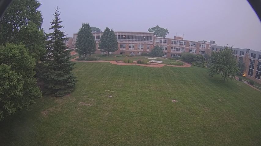 بث كاميرا مباشر من CUW School of Nursing Construction Camera في Concordia University Wisconsin
