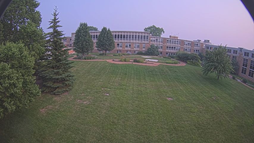 Живая трансляция камеры из CUW School of Nursing Construction Camera в Concordia University Wisconsin