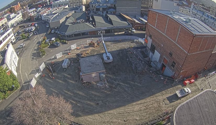 Live camera feed from Earl Arts Centre in Earl St, Launceston