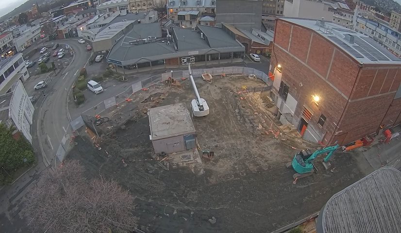 Live camera feed from Earl Arts Centre in Earl St, Launceston