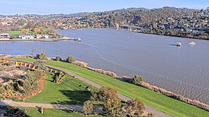 Saluran kamera langsung dari Tamar Estuary di Launceston, Tasmania