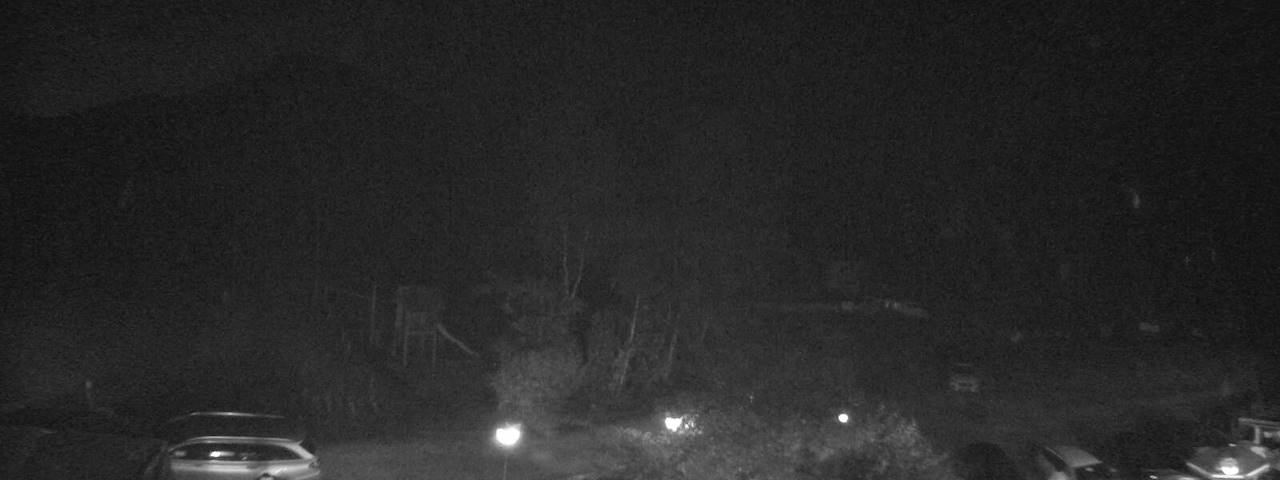 Live camera feed from Bergrestaurant Gfellen, Finsterwald in Finsterwald